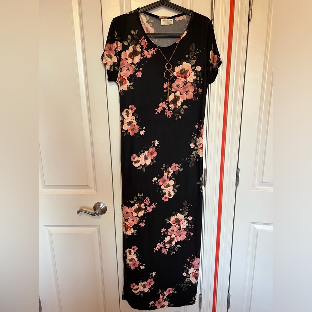 Bobbie Brooks Floral Short Sleeve Maxi Dress Ladies Size Medium Scoop Neck Slits